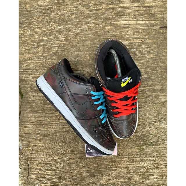 NIKE SB DUNK Low Civilist (size 43)