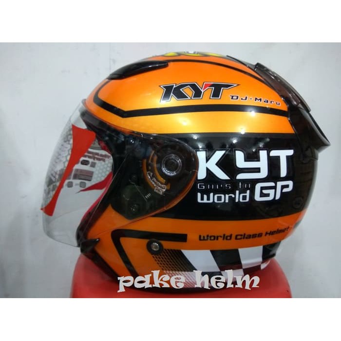 HELM KYT DJ MARU MOTIF WORLD GP #11 BUMBLE BEE YELLOW