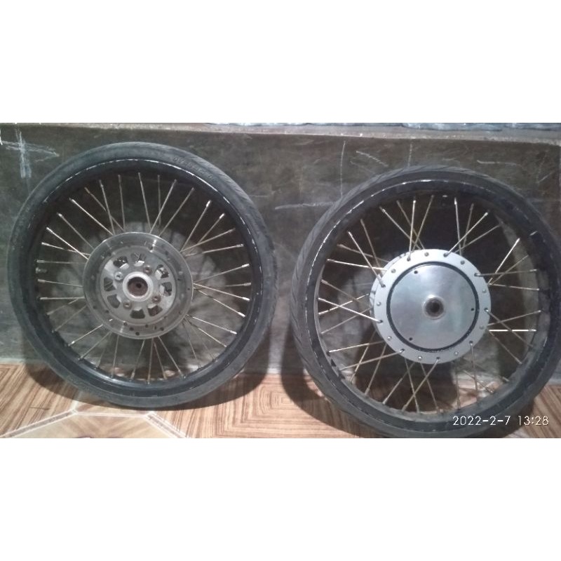 velg mio j r17 + ban