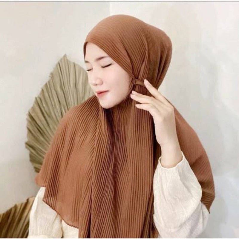 KERUDUNG BERGO MARYAM  PLISKET TALI UMAMMA