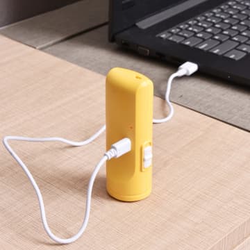 ACE Apa Senter Rechargeable Dengan Lampu Meja 105 Lm - Kuning