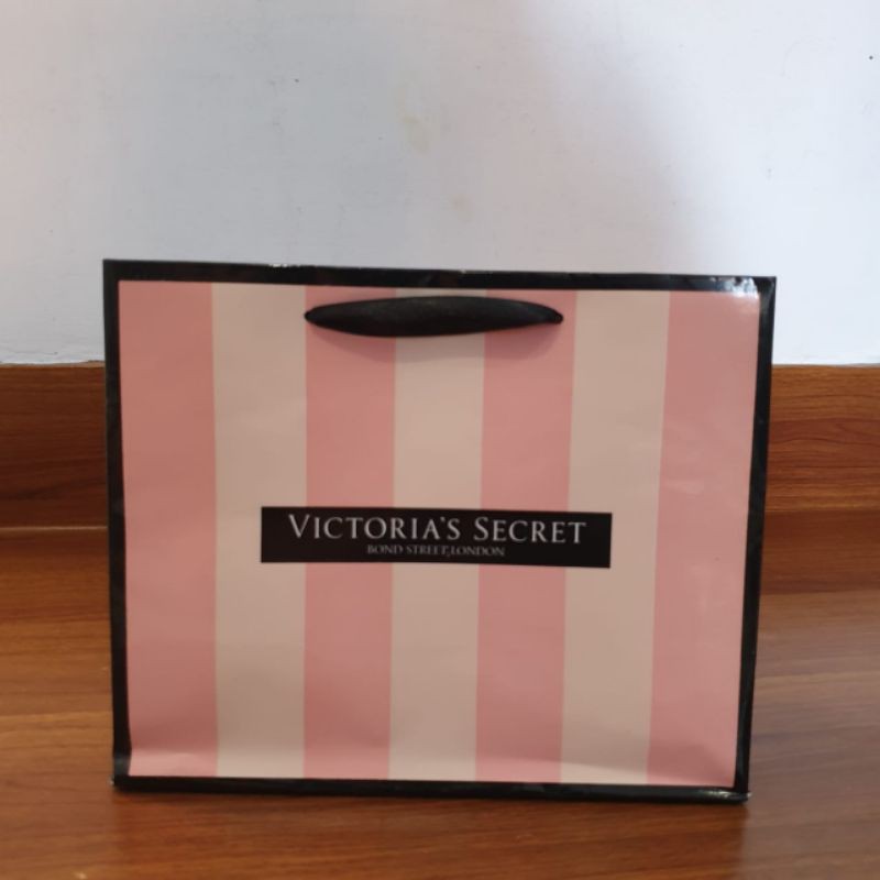 victoria's secret paper bag