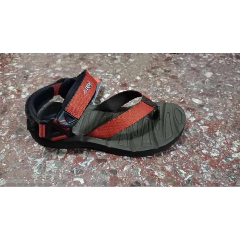 Sandal Arei outdoor gear Titans 119