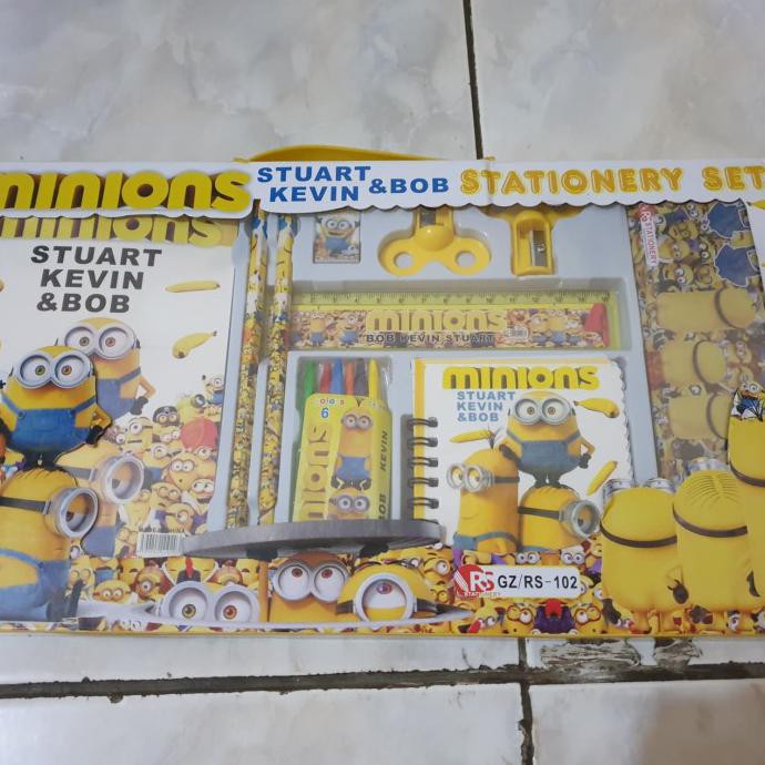

1 set perlengkapan minions / alat tulis karakter minions / sekolah sry77