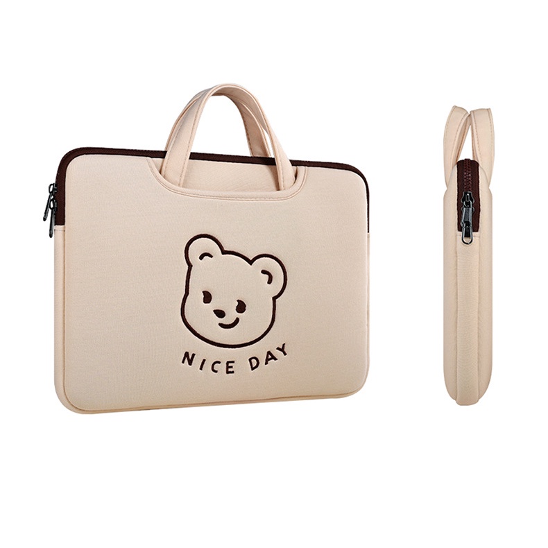 Sleeve Pouch Sarung Tas Bag Case Ipad Tab Tablet Macbook Air Pro Laptop Asus Acer Lenovo HP Huawei 11 12 13 14 15 inch Motif Gambar Beruang Bear Warna Putih Krem Coklat White Brown Lucu Cute Murah Korean Model Tali Jinjing Banyak Slot Ruang Stationary