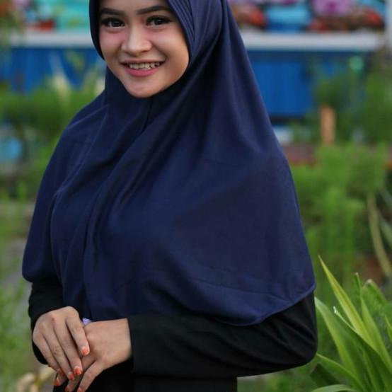 ♪ Hijab instan jilbab bergo kaos kerudung instan pet antem ukuran M ➩