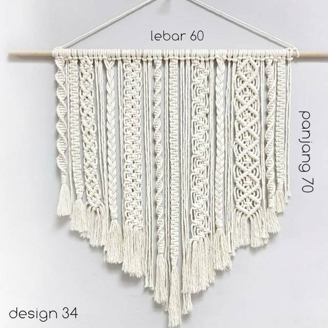 Macrame wall hanging