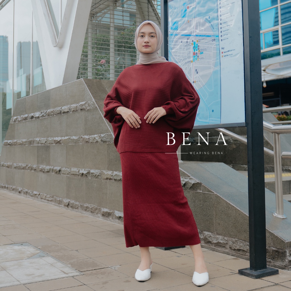 One Set 2 IN 1 Luna Set - Wearing BENA