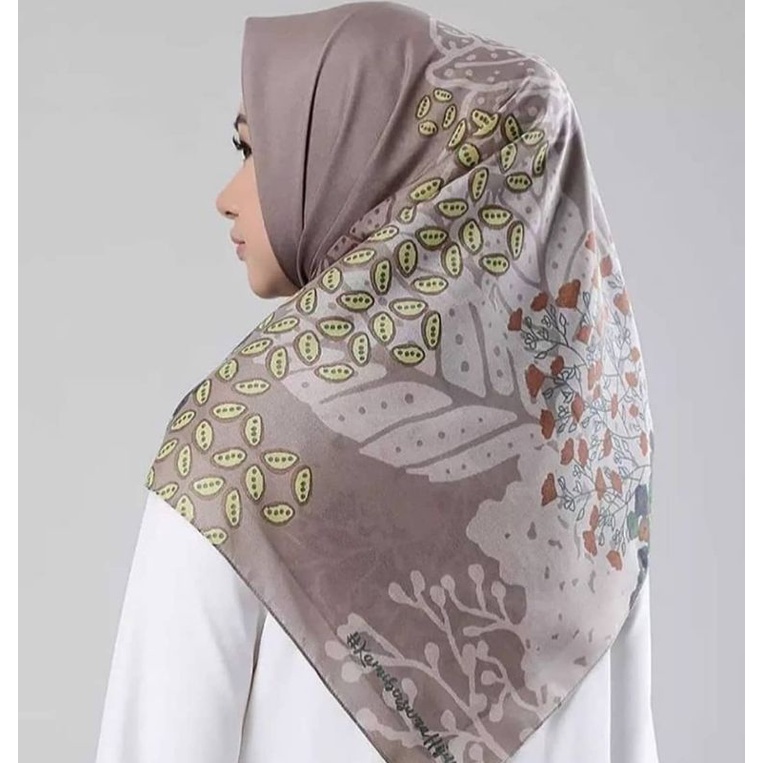 PRELOVED KAMI IDEA KATIA SCARF