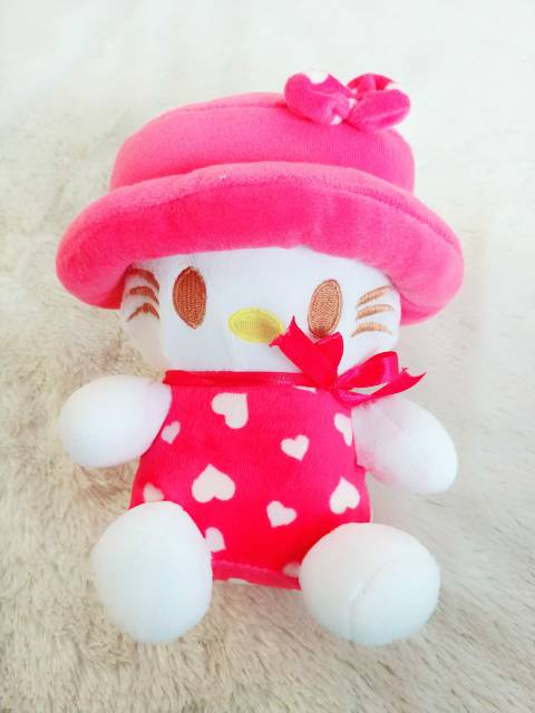 Boneka hello kitty