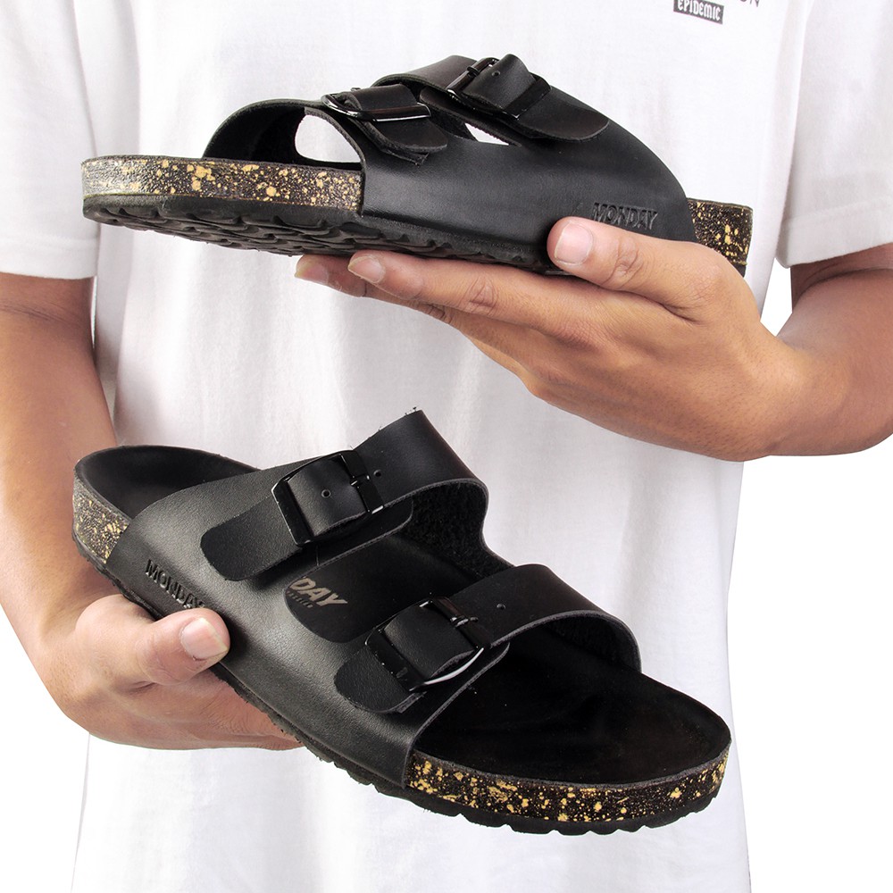 YUNO FULL BLACK |ManNeedMe x Monday| Sandal Casual Pria Outdoor ORI