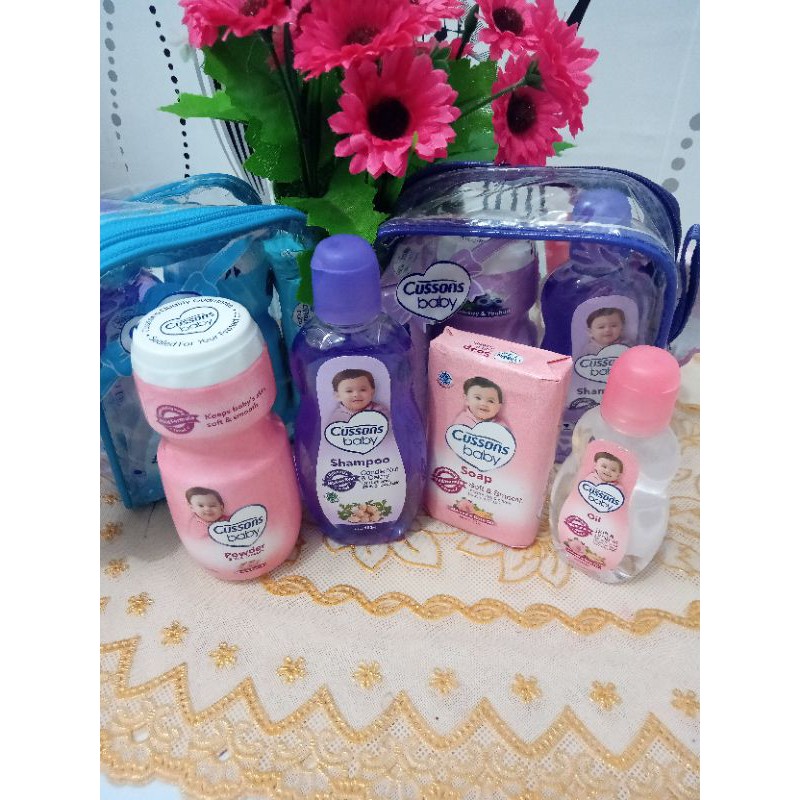 Cussons Baby Medium Bag Isi 4 Item