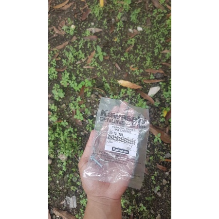Clamp Klem Kecil Filter Udara Ninja 150 RR ZX Original Kawasaki