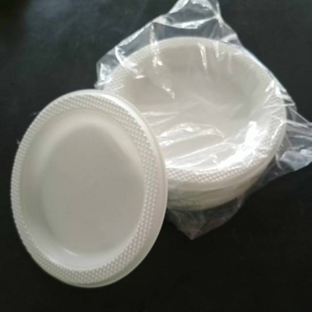 Piring plastik Kecil