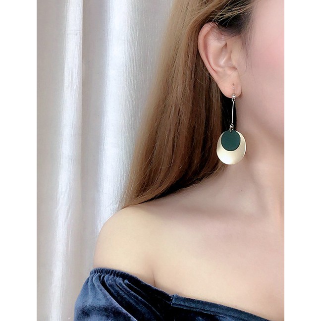 LRC Anting Tusuk Fashion Disc Frosted Long Geometric Alloy Earrings K00744