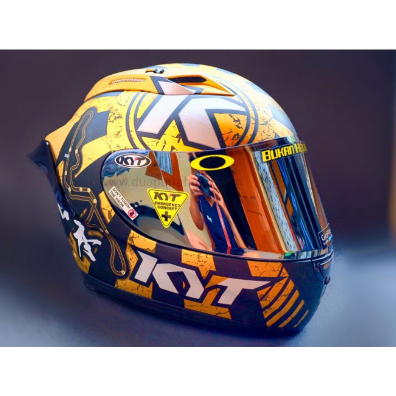 HELM FULLFACE KYT RC7 SERI 17 BLACK GOLD  DOFF PAKET GANTENG