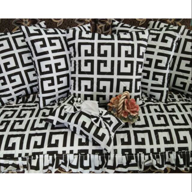 Sarung Bantal Sofa Set Minimalis Hitam Putih
