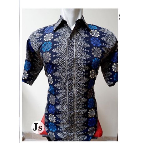 Kemeja Batik Pria Motif Toraja