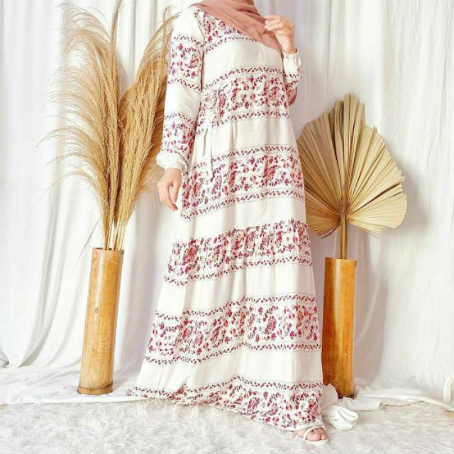 Valica Homey Dress by Lestaboutique | Gamis Wanita Muslimah Rayon Murah Busui Friendly Motif Abstrak