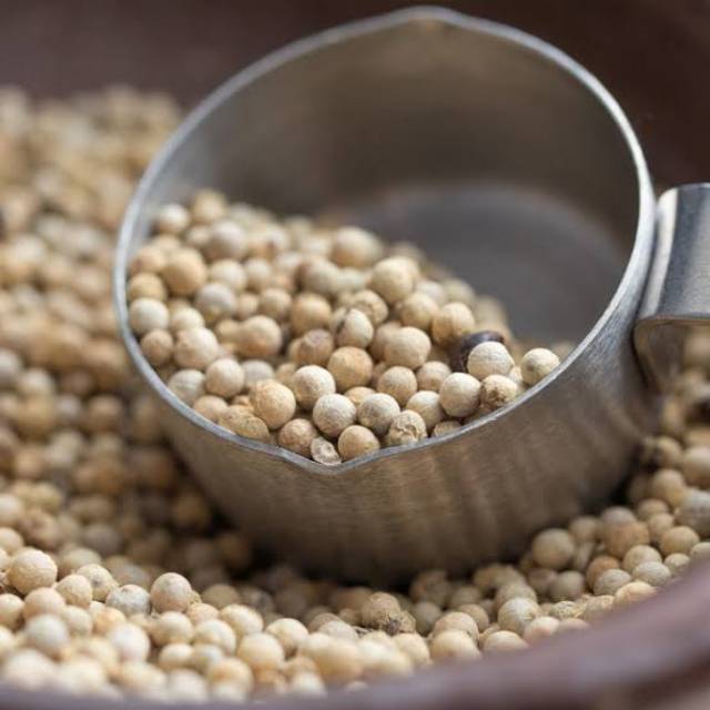 

Lada Putih/ White Pepper/ 100gr - 500gr