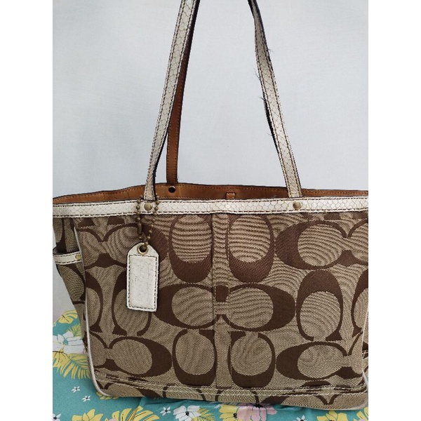 Tote Coach Preloved