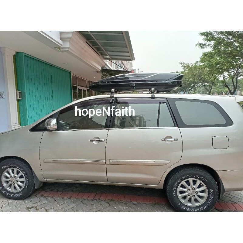 roof box mobil hitam/roof box import/roof box plastik/roof box model kanaka