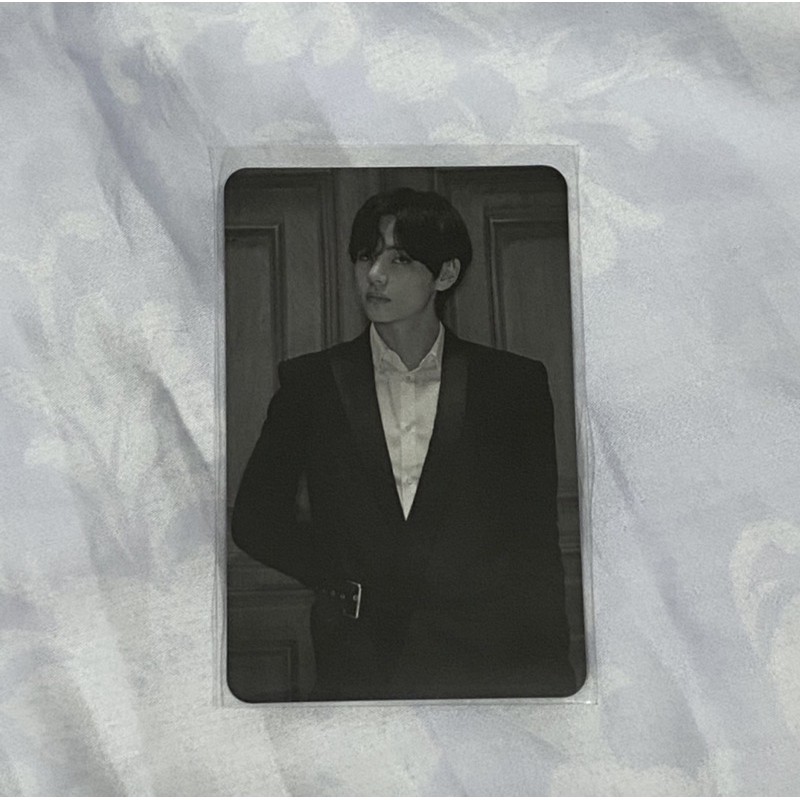 Taehyung PC Monochrome MOTS - The Journey