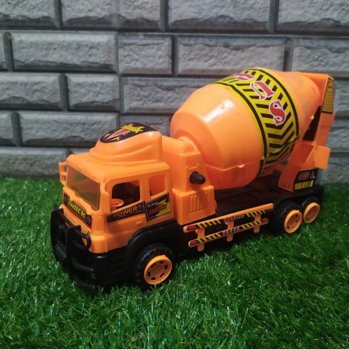 mobil mobilan molen truk molen kecil - mobil mixer kecil - mainan kado