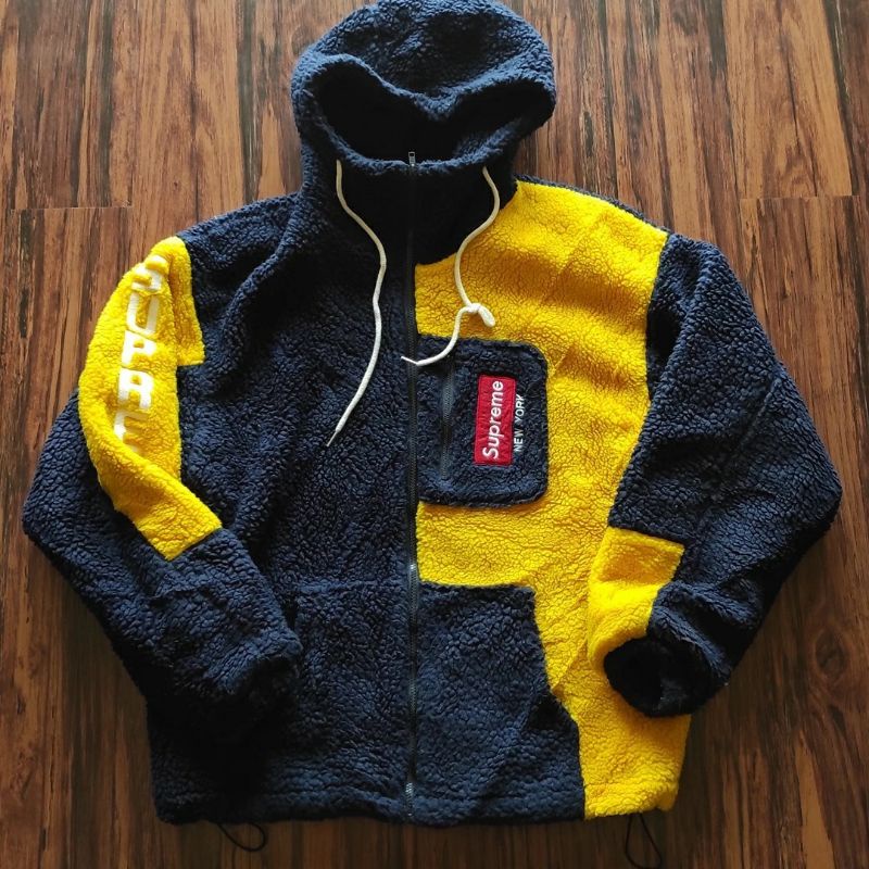 jaket vintage hoodie kaos varsity crewneck second supreme wool materials logo box & big script