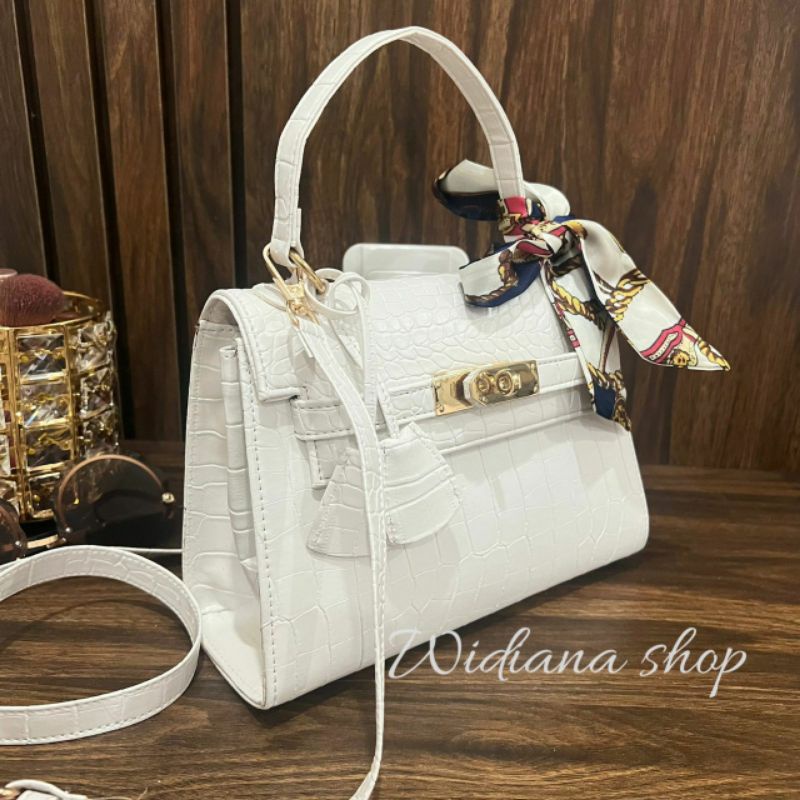 (Seli Bag)Widiana Tas Selempang Wanita Fashion Sling Bag Women Shoulder Bag