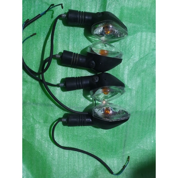 Lampu sen Verza/CB 150 old/megapro new original