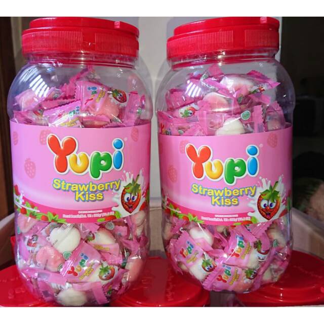 

Yupi strawberry Toples 300gr