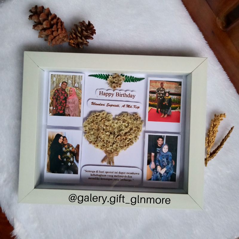

GIFT FOTO 3D FRAME Uk. 20X25X3cm Ulang Tahun/Wedding/Wisudah