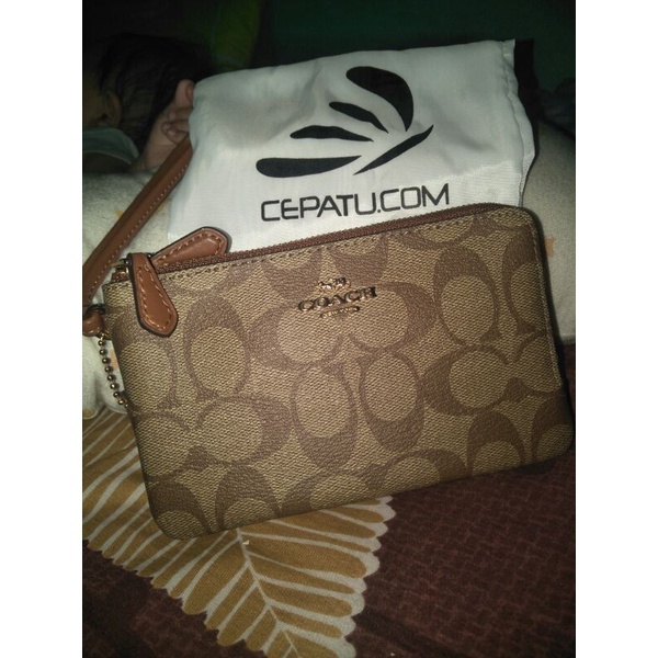 wristlet coach double zip