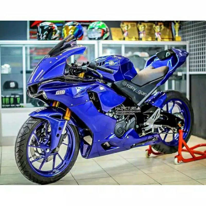 KEDOK R15 V3  HEADLAMP R15 V3 MODEL R1