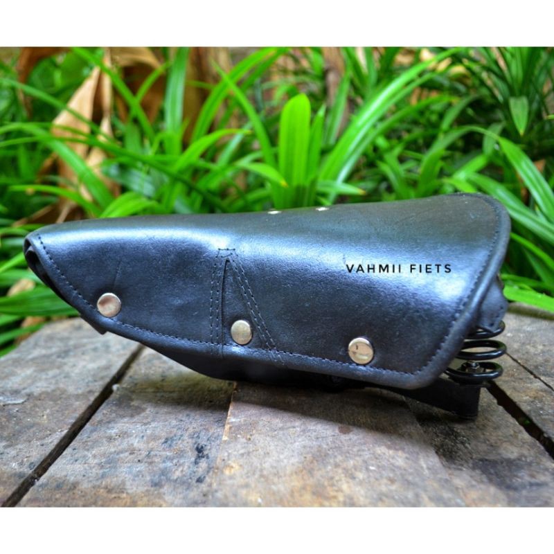 Sadel kulit hitam Terry parkit besar sepeda onthel ontel jengki