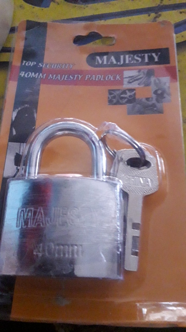 Gembok Putih Pendek 40mm 3 Key