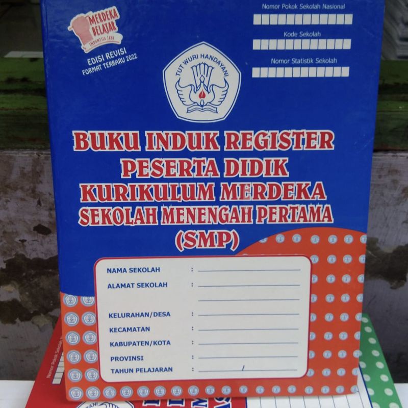 

Buku Induk SMP Kurikulum Merdeka