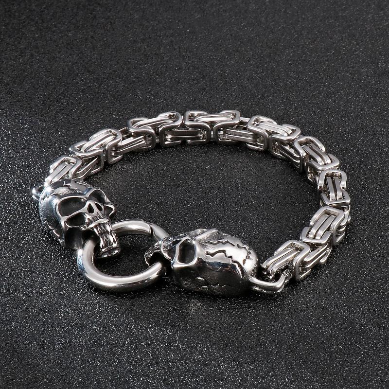 Gelang Desain Tengkorak Bahan Stainless Steel Gaya Punk Gothic Untuk Pria