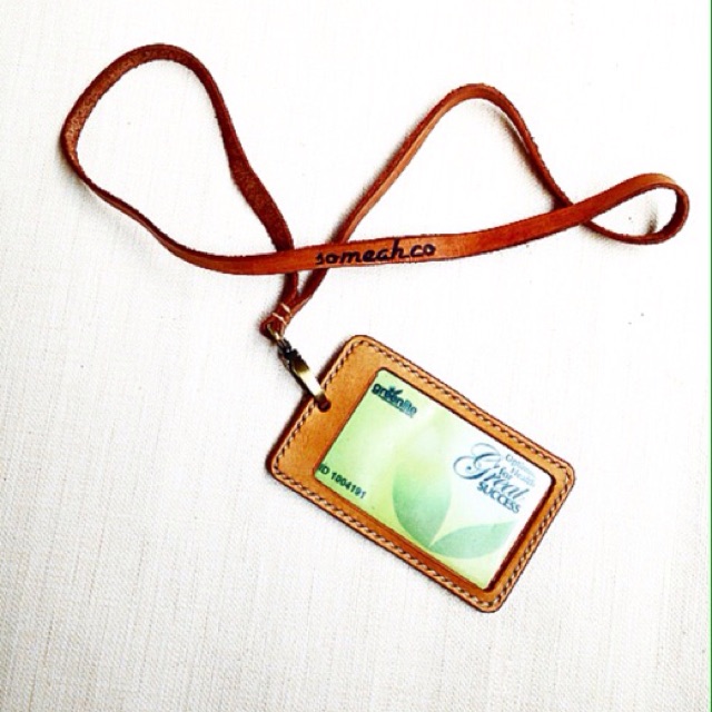 

Gantungan Id Card Kulit Asli