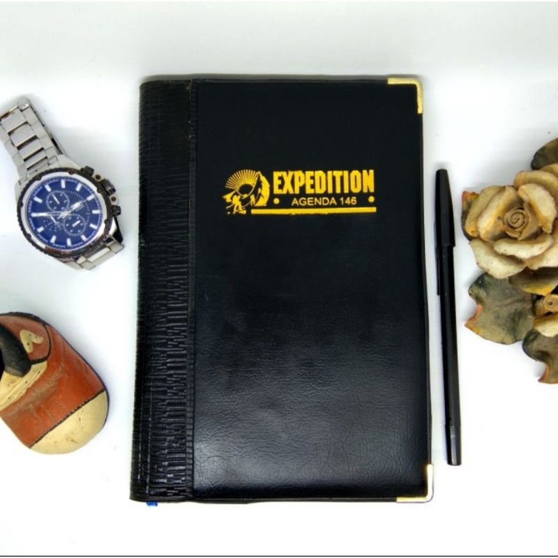 

Note Book Buku Tulis Buku Catatan Buku Agenda EXPEDITION 146 (1) Hitam