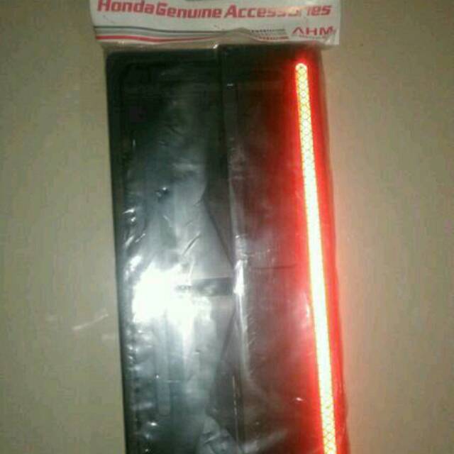 Dudukan plat motor honda