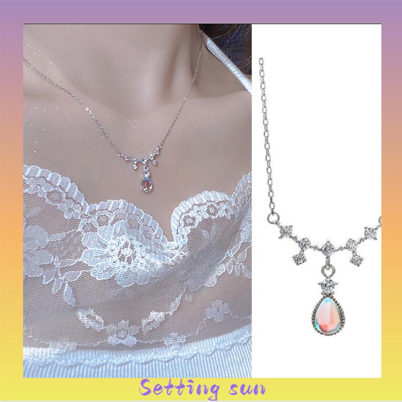 Kalung Wanita Korea Water Drop Necklace All-match Niche Design Light Luxury Moonstone Aksesoris Wanita