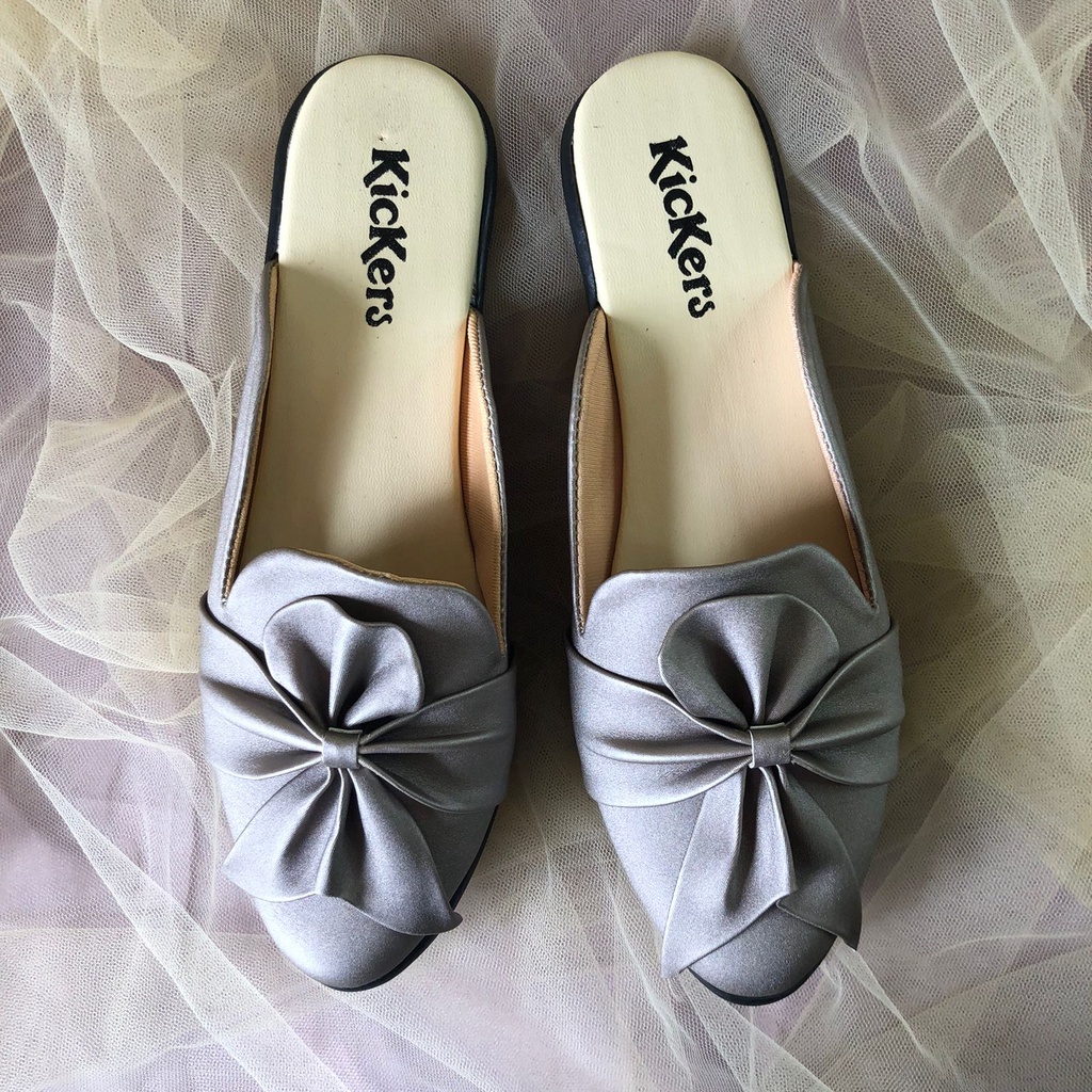 SANDAL SLOP DESI 2 SENDAL WANITA CEWEK TERBARU REMURAH TEPLEK TALI MULES SELOP TERLARIS MODEL TERBARU BAKPOU NYAMAN BERKUALITAS BLOW FLAT FASHION CEWEK MODERN HAK 2CM SLAVINA CANGGU