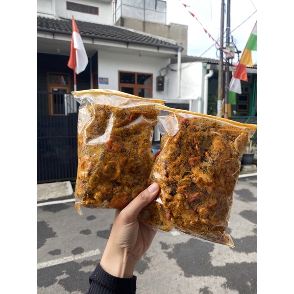 

seblak mix kacang / siomay bojot / kerupuk ikan