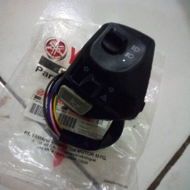 Saklar yamaha hazard dan off