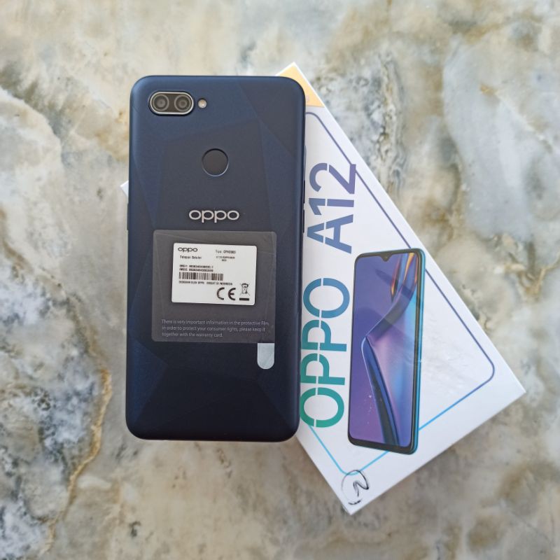Oppo A12 ram 4 internal 64 gb seken