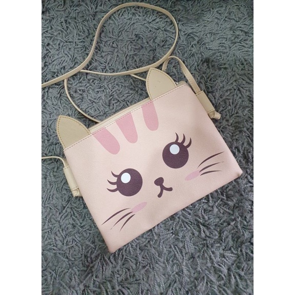 PRELOVED - TAS SELEMPANG ANAK PEREMPUAN