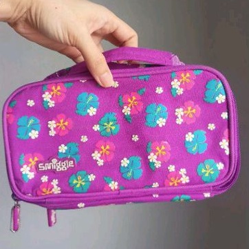 

Smiggle Pencil case Go Anywhere softcase