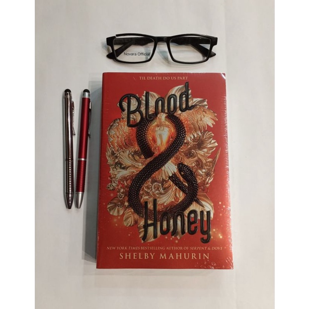 

Blood & Honey - Shelby Mahurin